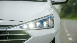 đánh giá xe hyundai elantra 2019