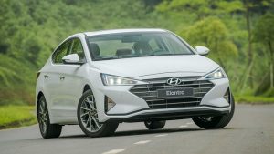 đánh giá xe hyundai elantra 2019
