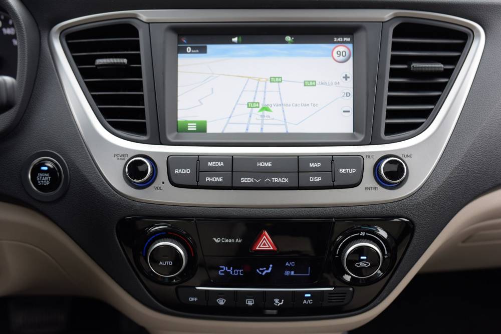 Màn hình cảm ứng của Hyundai Accent 2020 hiện đại tích hợp dẫn đường